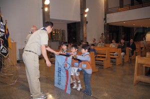 _MG_0065 ビーバー隊上進式